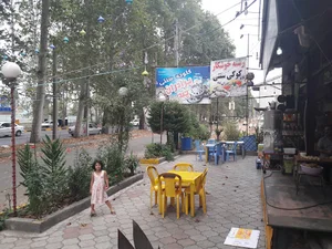 کلوچه پزی برادران پند