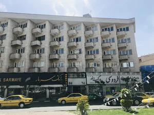 پروژکتور استور