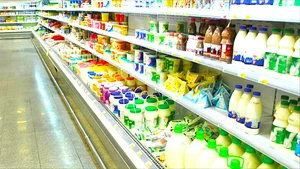 بازار میوه و تره بار سعدآباد