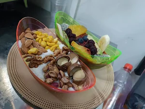 آبمیوه بستنی و معجون دای جون