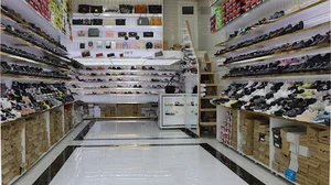 فروشگاه کیف و کفش قبیله