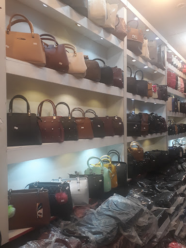 تولیدی کیف گوهری