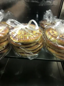 شيرينى سراى و کلوچه ملوان