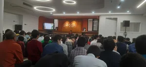 دبیرستان دوره اول رواق 5