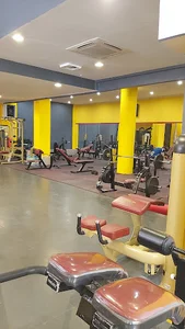 باشگاه بدن سازی رکورد