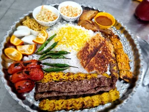 رستوران دایی حسن