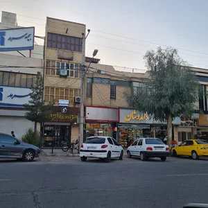 هایپرمارکت دامدوشان