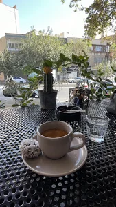 delania cafe | کافه دلانیا