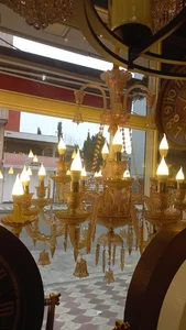 لوستر ۴۰ چراغ 2