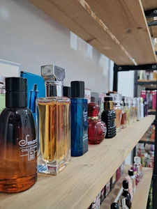 عطر و آدکلن نارسیس