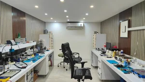 موبایل استقلال 5
