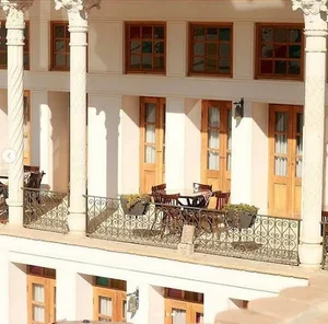 هتل سنتی کریاس