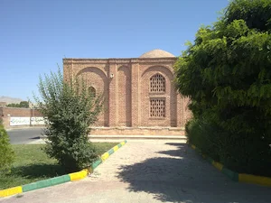 موزه سنگ نگاره های ایران