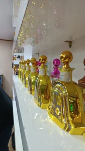گالری عطر آمل