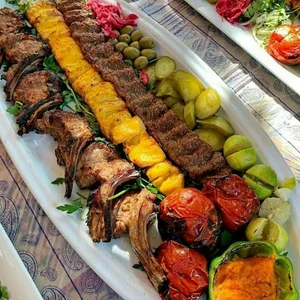 پیتزا دوستان
