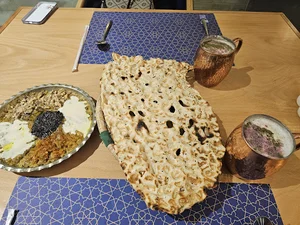 رستوران جناب مستطاب