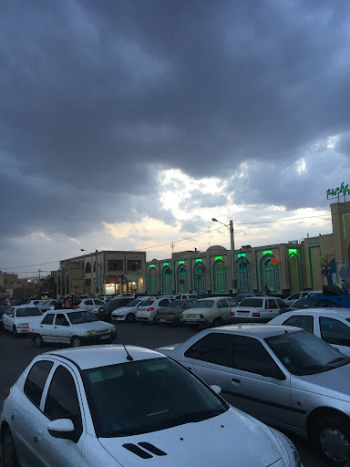 پارکینگ بازار سرپوشیده