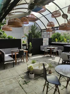 Cafe dazhou کافه داژو.