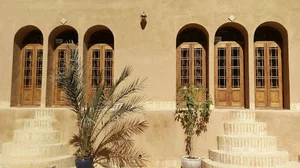 هتل سنتی کیاوش