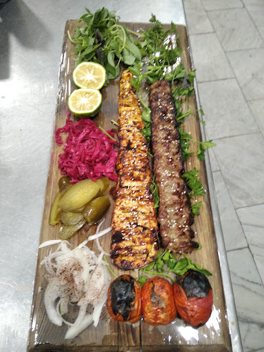رستوران سنتی کاروانسرا