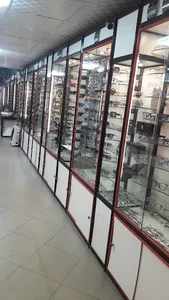 عینک فروشی حاجیان