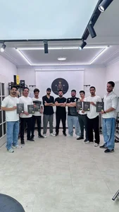 آکادمی آرایشگری مردانه 4