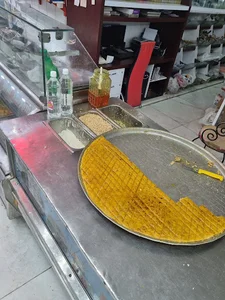 شیرینی سرای نوشین مقدم کاشان