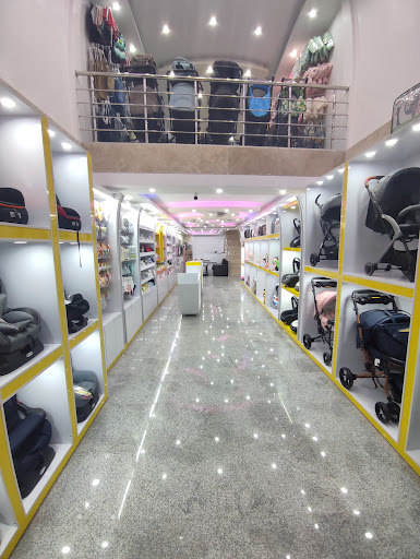 فروشگاه نی نی ماه