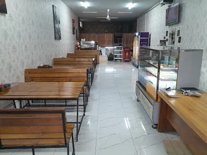 کافه صبحانه وسرای سنتی شریفی