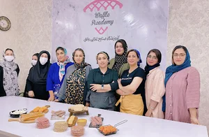 آموزشگاه صنایع غذایی وافل قائمشهر