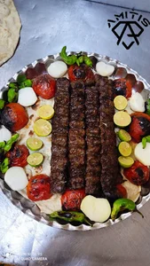 کافه رستوران آمیتیس