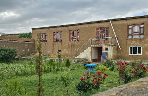 د حاجي فضل کريم کور