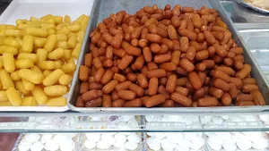 قنادی دارچین