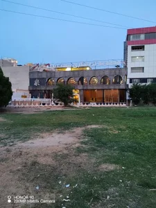 رستوران و فست فود بیستیک 4