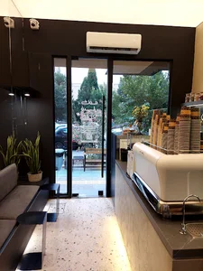 Feel+ cafe - کافه فیل مرداویج