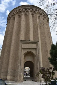برج تاریخی طغرل