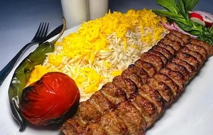رستوران و تهیه غذای رضا
