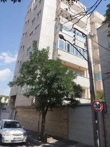 مشاور املاک طاهری