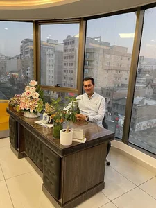 مطب پوست مو زیبایی هایفو و لیزر دکتر امید صفری