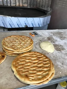 نانوایی حکیم (بربری روغنی 2