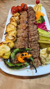 رستوران غذاکده امیران 5