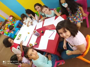 پیش دبستانی و دبستان دخترانه روشنا 3