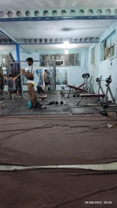 باشگاه بدنسازی رایکا 5