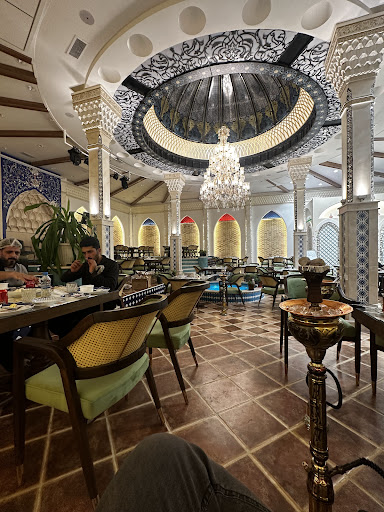 رستوران سنتی هزاردستان Hezar-Dastan restaurant