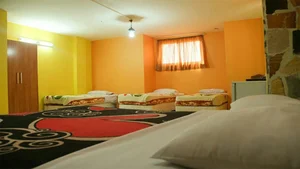 هتل سنتی ابن سينا 4