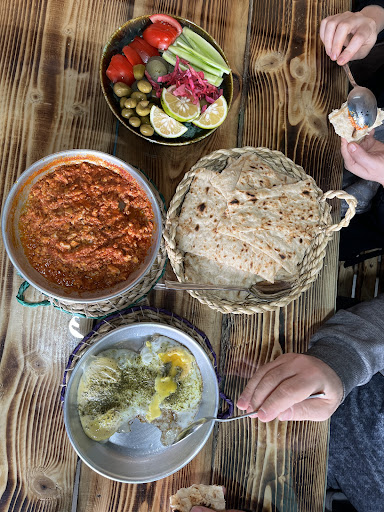 Cafe Yar کافه یار