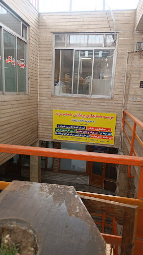 پاساِِژ موذن(ولیعصر)
