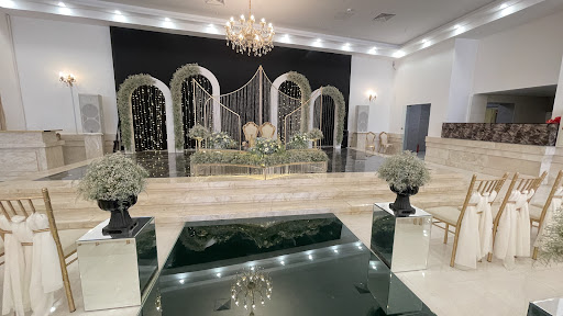 تالار اسپیناس