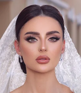 سالن جم میکاپ شینیون یگانه
