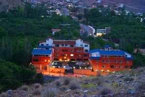مجتمع مسکونی کوهستان قمصر